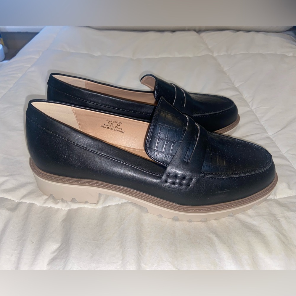 Journee Collection loafer women’s size 10
